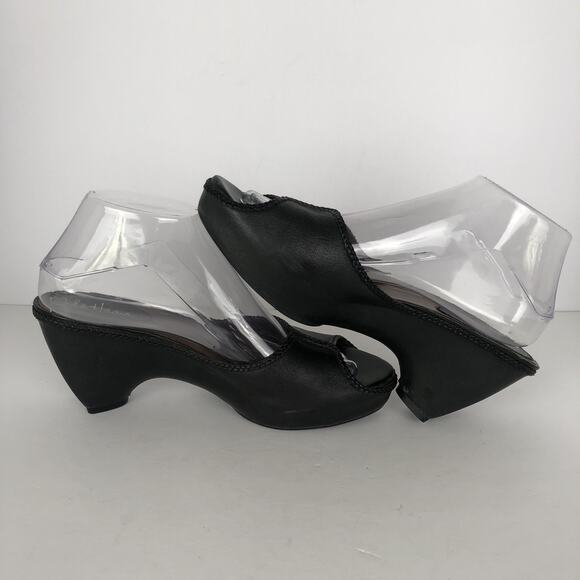 COLE HAAN Heels Women's 8B Black Mule Upper Leather Open Toe Slip On 205306 - Picture 6 of 9